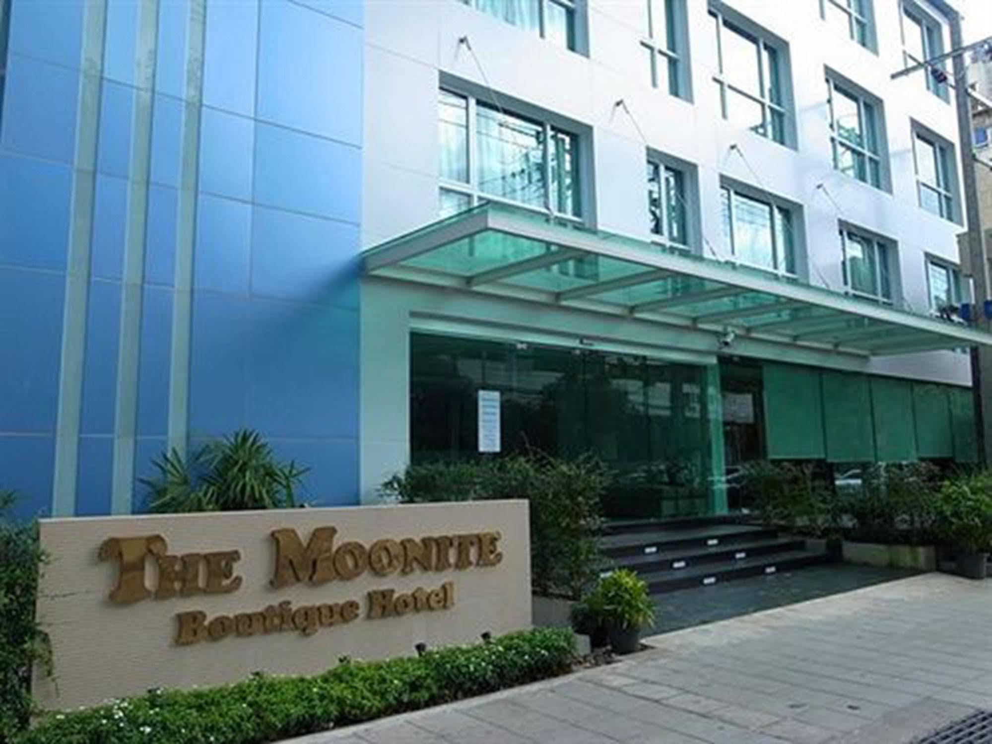 The Moonite Boutique Hotel Bangkok Exteriör bild